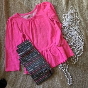 Matching Set! Hot pink long sleeve tee & leggings